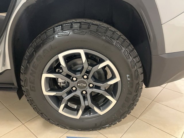 New 2026 Chevrolet Equinox ACTIV image 27