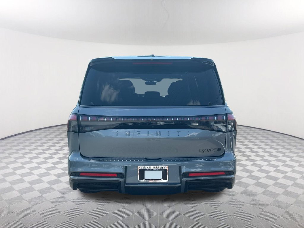 Certified 2026 INFINITI QX80 4WD w/ Sport Exterior Package image 6