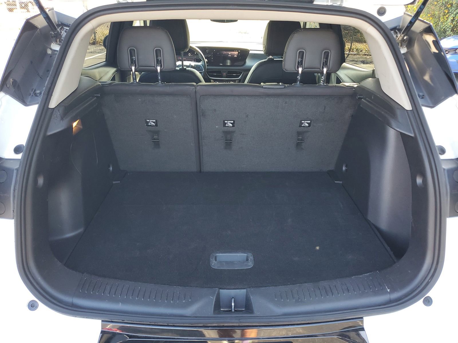 Used 2024 Buick Encore GX Sport Touring image 29