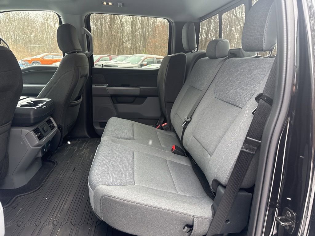 Used 2024 Ford F150 XLT w/ Equipment Group 302A MID image 38