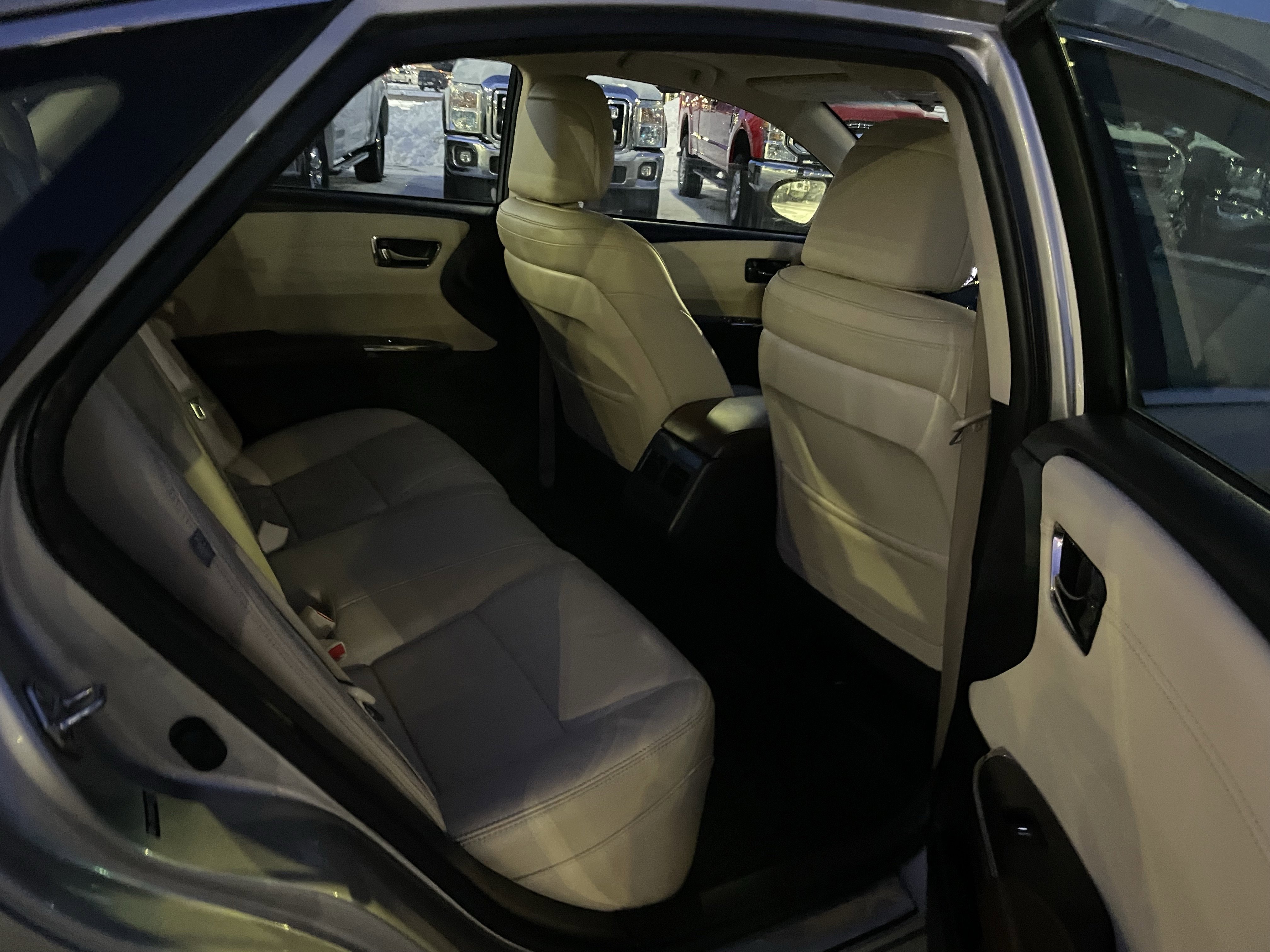 Used 2017 Toyota Avalon XLE Premium w/ Protection Package image 29