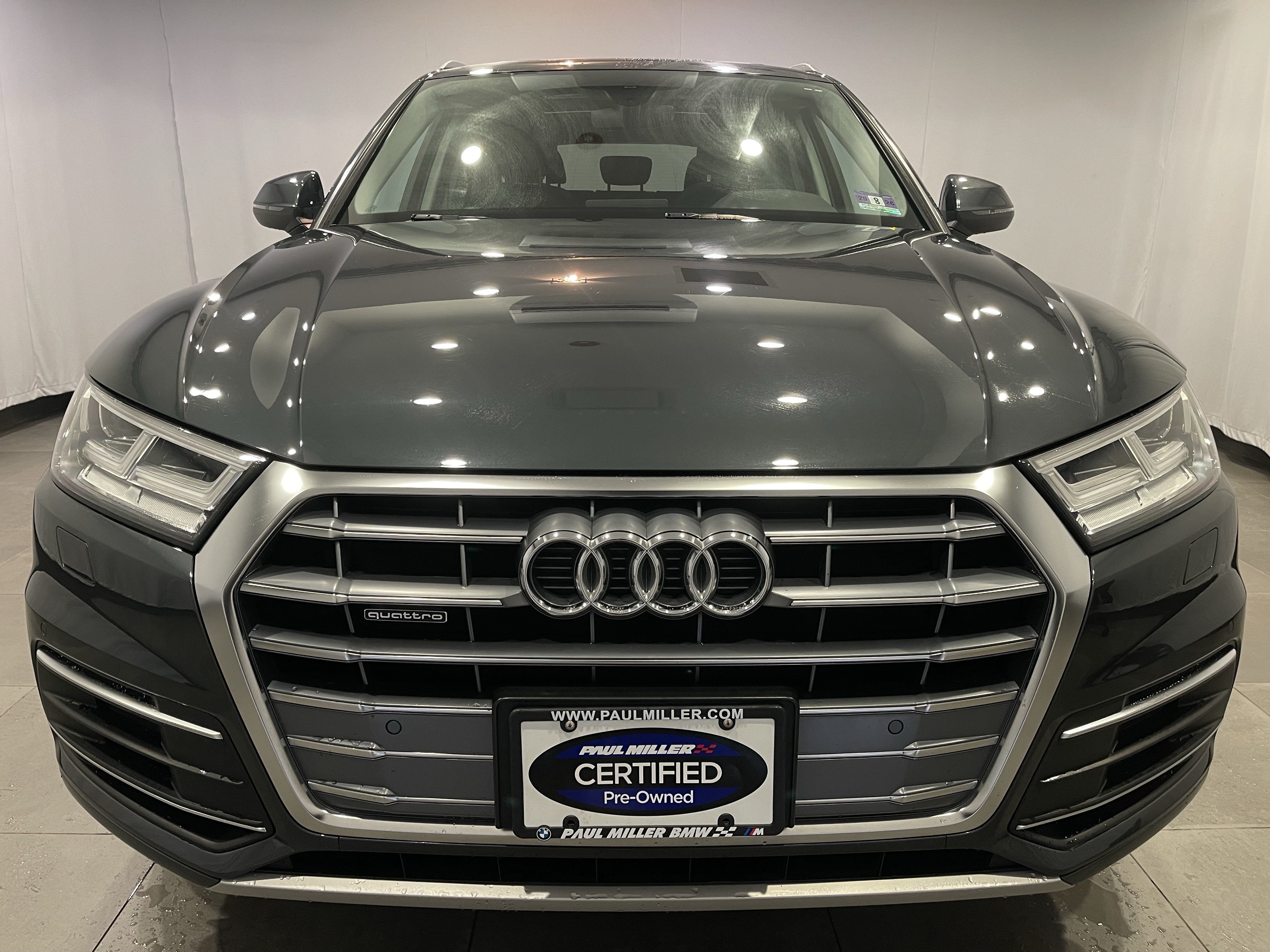 Used 2019 Audi Q5 2.0T Premium Plus w/ Premium Plus Package AWD/4WD image 2