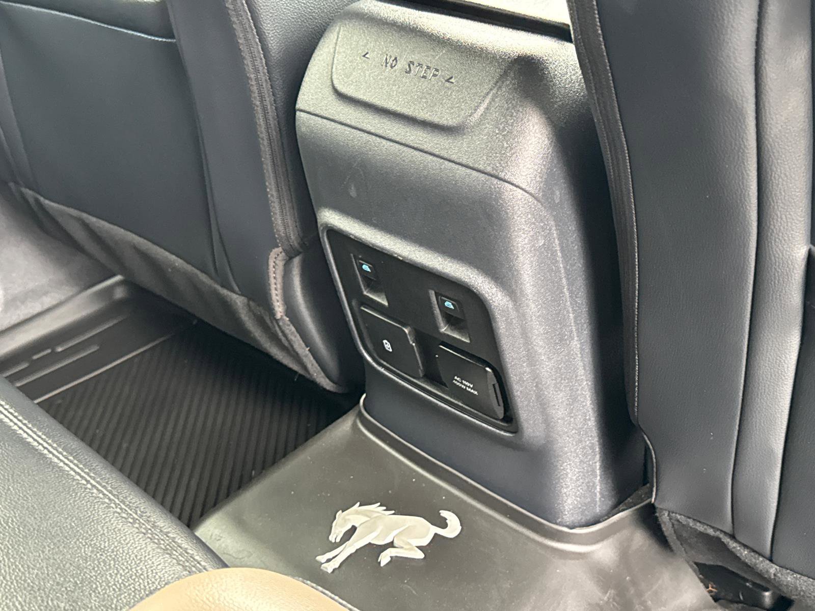 Certified 2023 Ford Bronco Wildtrak image 19