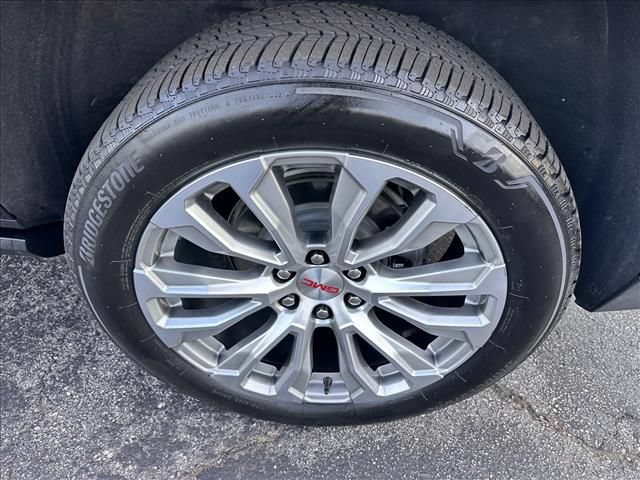 Certified 2023 GMC Yukon XL Denali AWD/4WD image 37