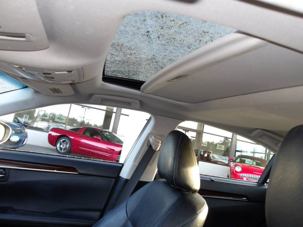 Used 2013 Lexus ES 300h FWD image 13