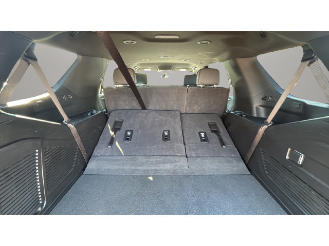Used 2025 Chevrolet Tahoe LT RWD image 33