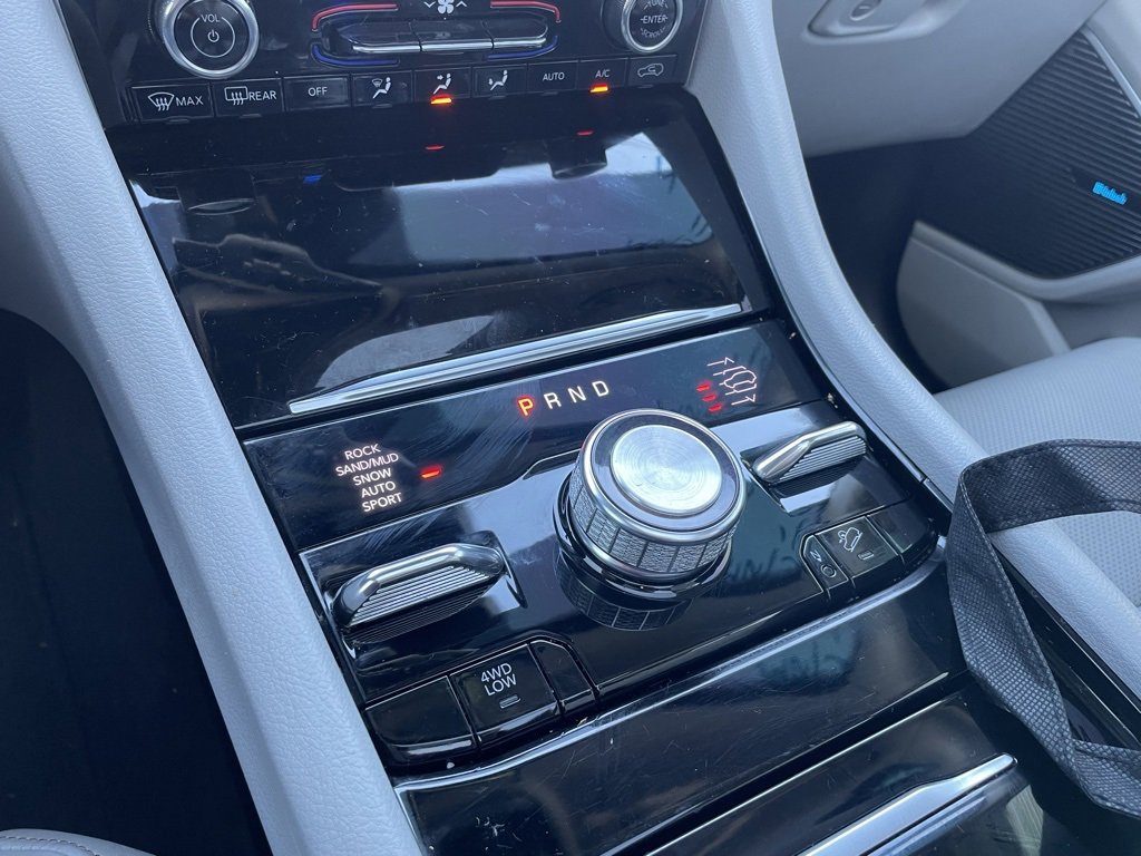 Used 2021 Jeep Grand Cherokee L Overland w/ Advanced Protech Group III image 19