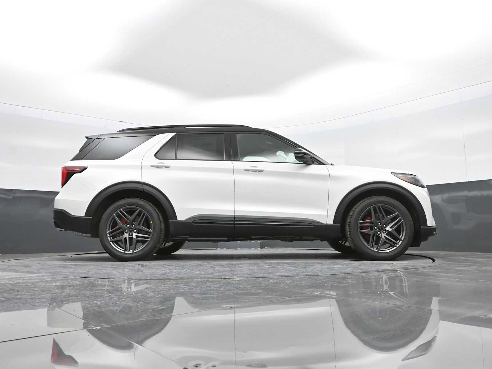 New 2026 Ford Explorer ST image 66