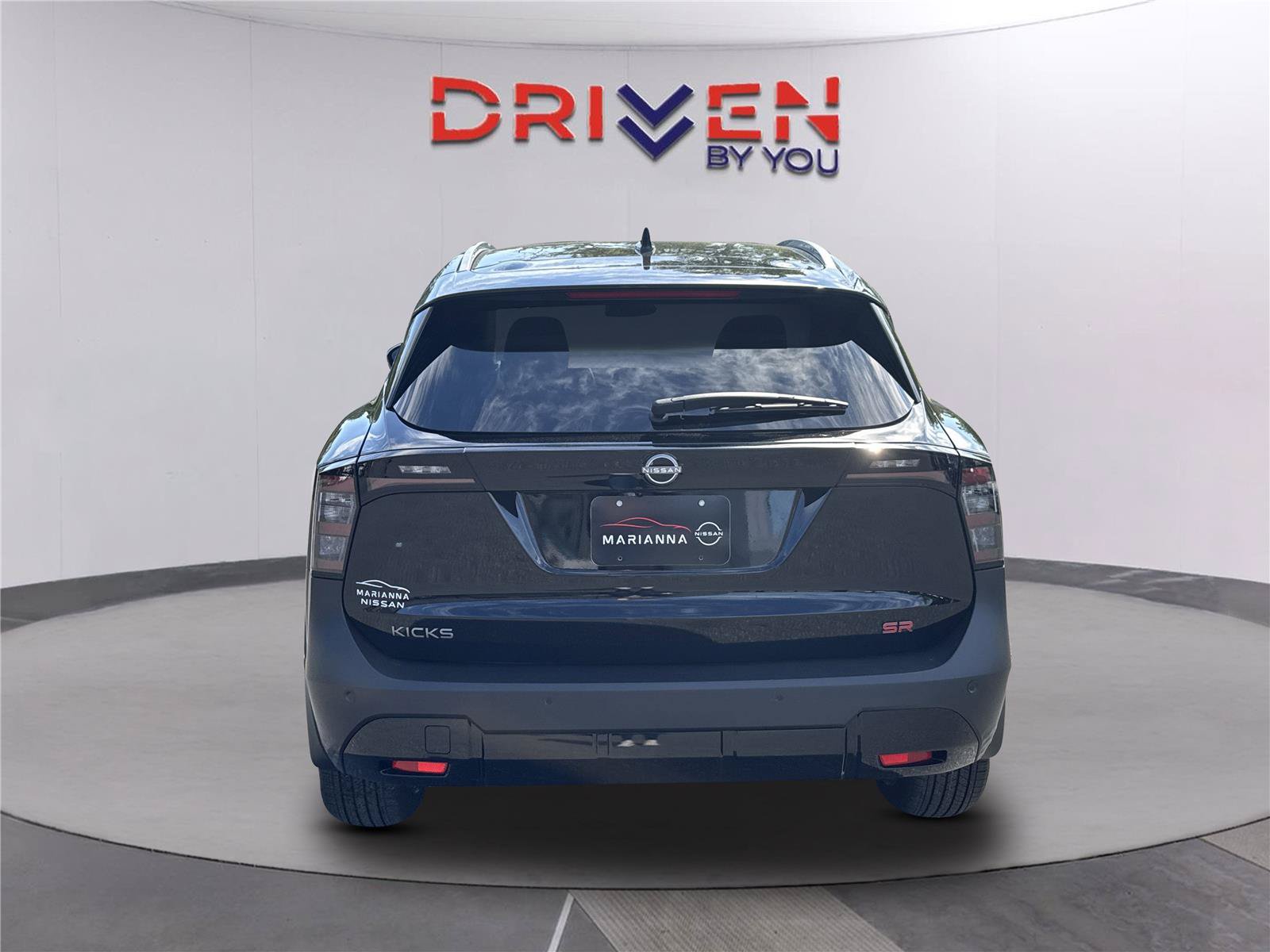 New 2026 Nissan Kicks SR FWD image 5