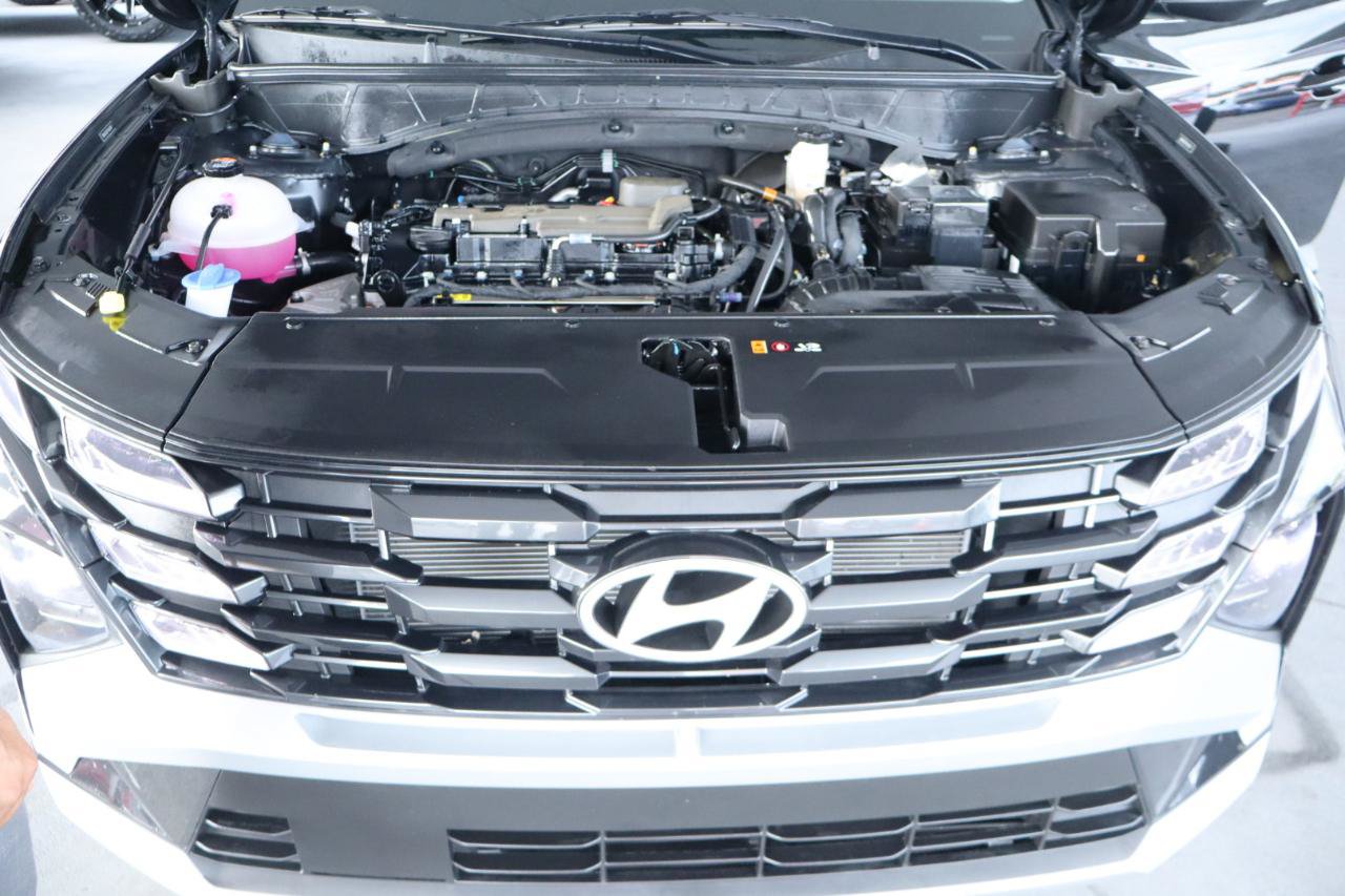 Used 2026 Hyundai Tucson SE FWD image 38