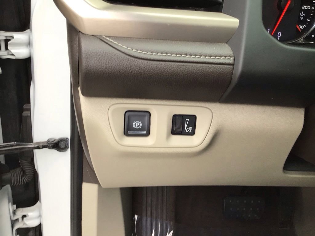 Used 2019 GMC Acadia Denali w/ Technology Package AWD/4WD image 26
