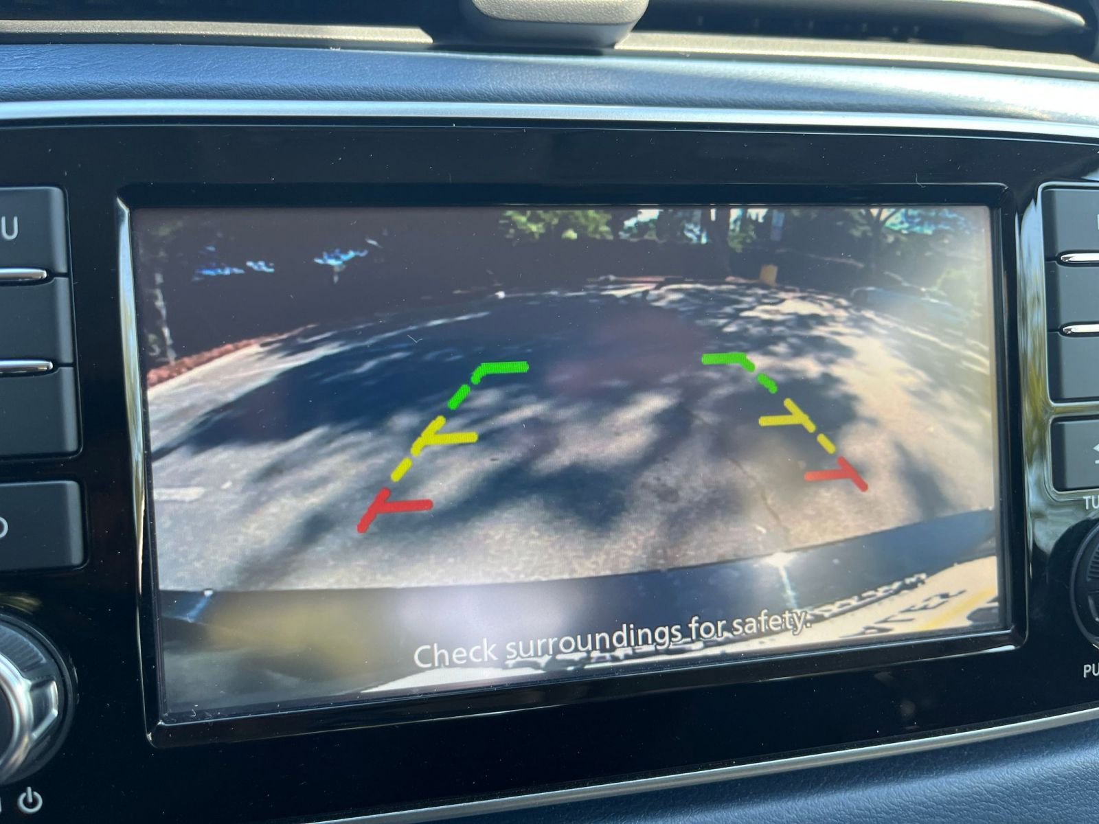 Used 2025 Nissan Versa SV image 22