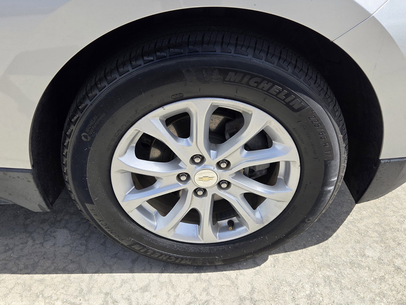 Used 2020 Chevrolet Equinox LT image 12