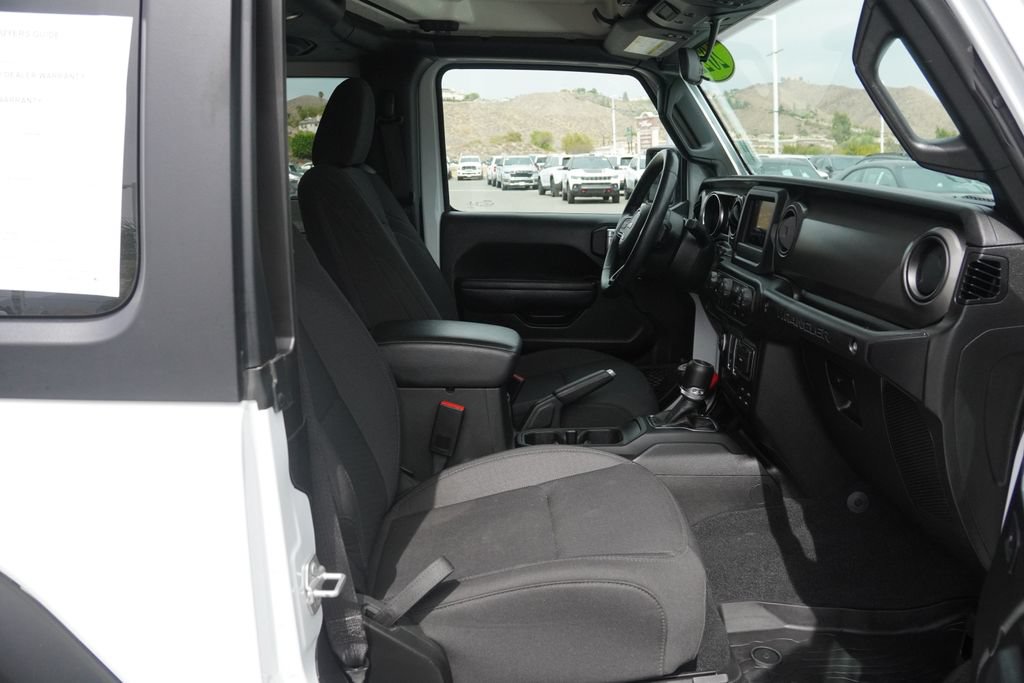 Certified 2022 Jeep Wrangler Sport AWD/4WD image 34