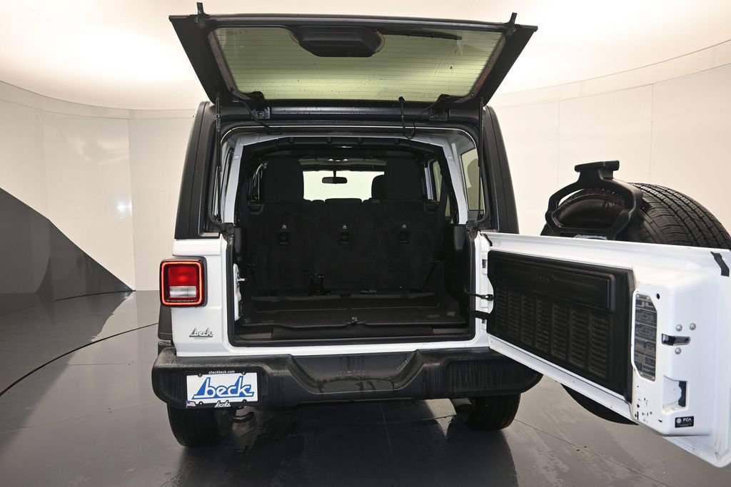 Used 2021 Jeep Wrangler Unlimited Sport AWD/4WD image 22