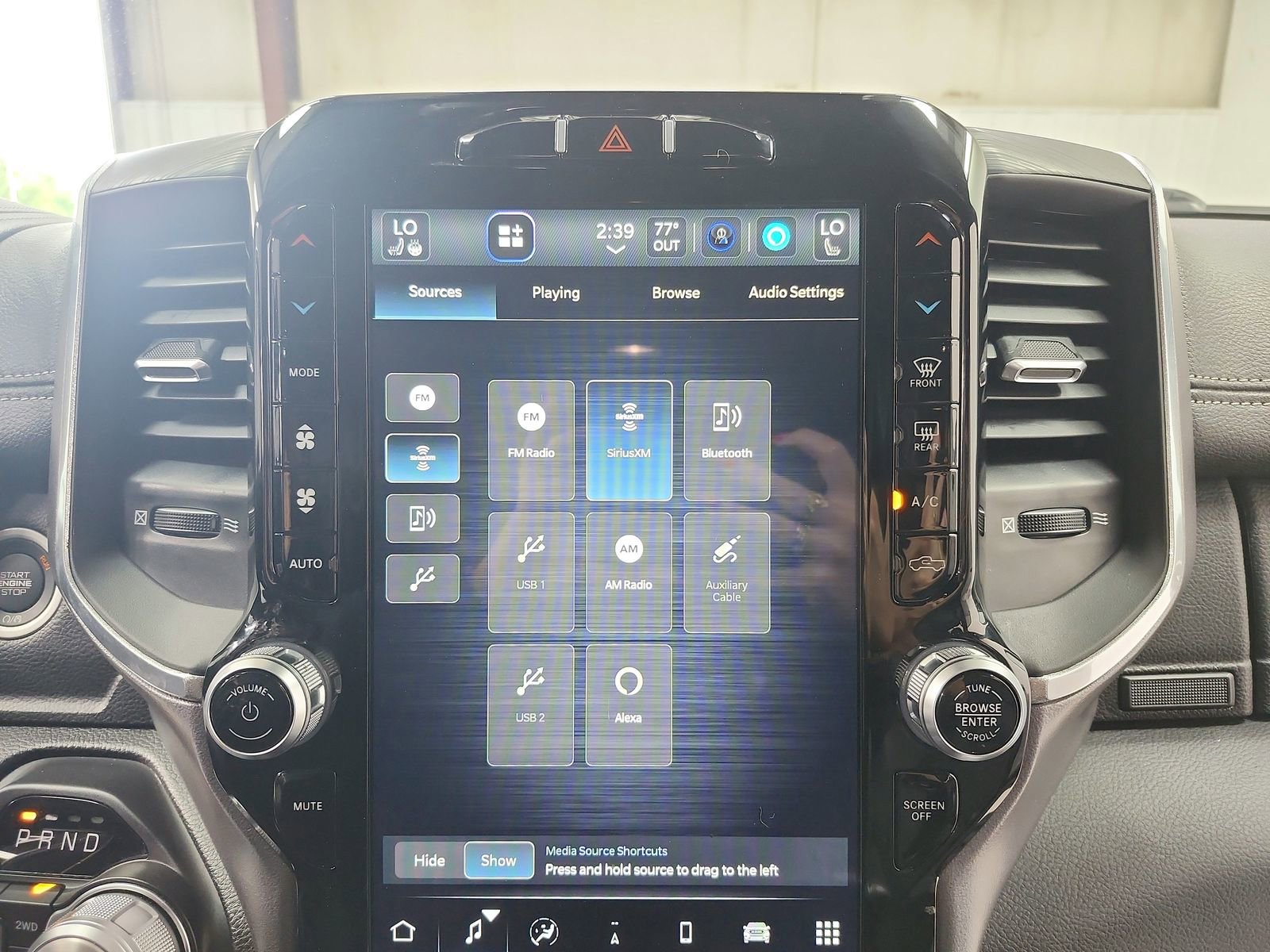 Used 2023 RAM 1500 Laramie AWD/4WD image 28