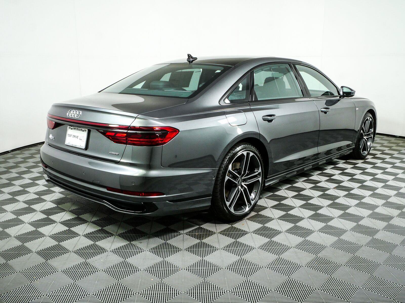 New 2027 Audi A8 L 3.0T AWD/4WD image 3