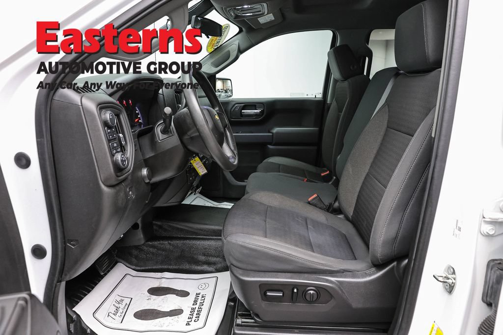 Used 2021 Chevrolet Silverado 1500 W/T w/ WT Value Package AWD/4WD image 14