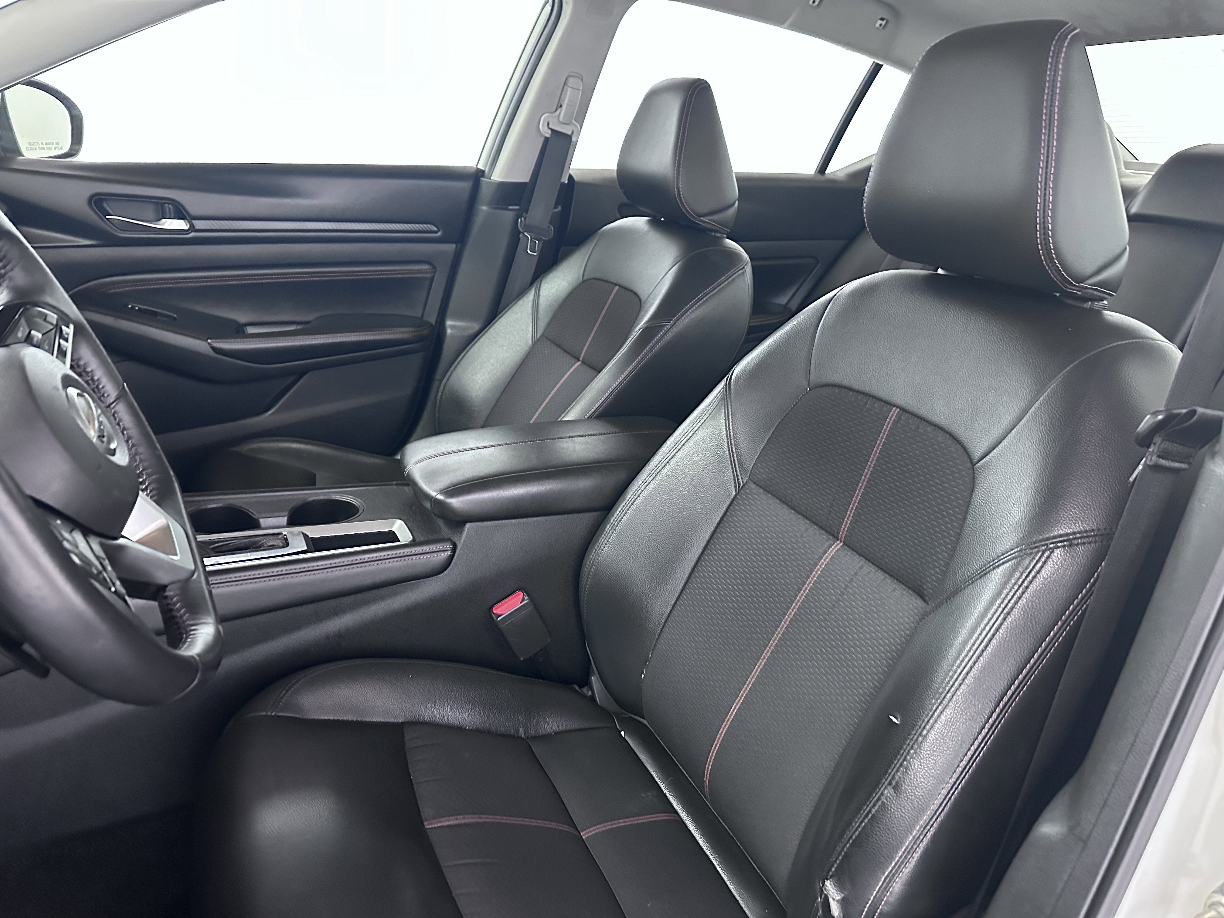 Used 2019 Nissan Altima 2.5 SR FWD image 34