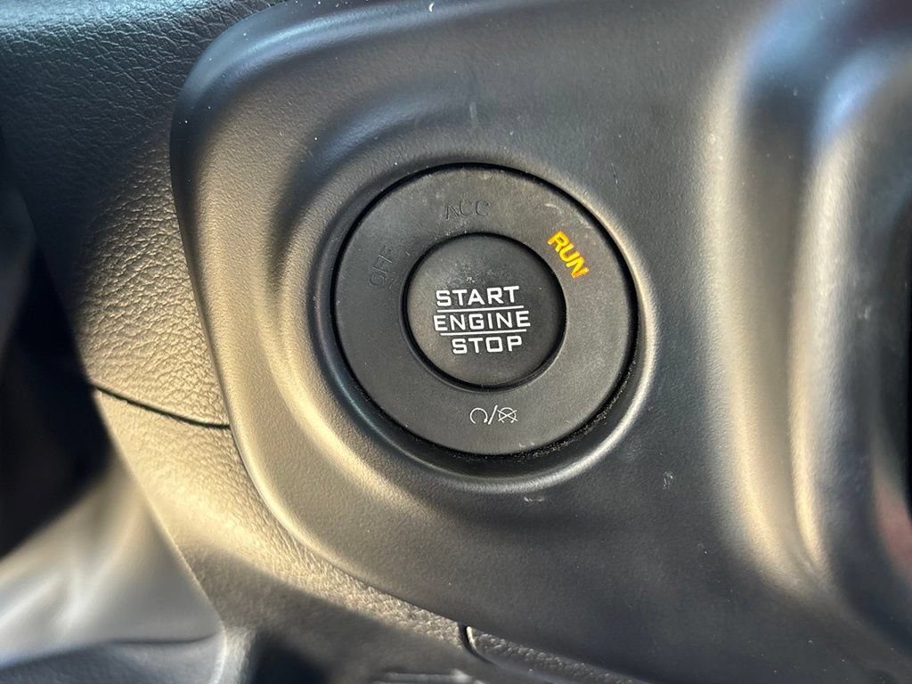 Used 2023 Jeep Wrangler Unlimited Rubicon 4xe AWD/4WD image 18