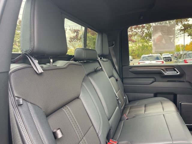 Certified 2024 Chevrolet Silverado 2500 High Country w/ Technology Package image 36