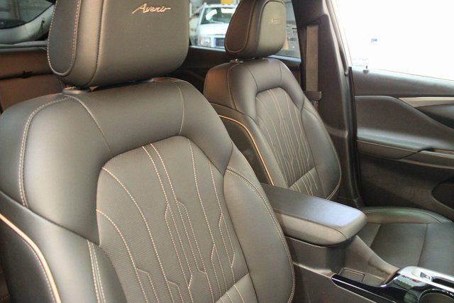 Used 2025 Buick Envista Avenir FWD image 11
