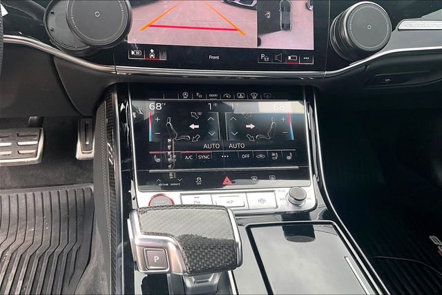 Used 2024 Audi S8 w/ S8 Comfort Plus Package AWD/4WD image 24