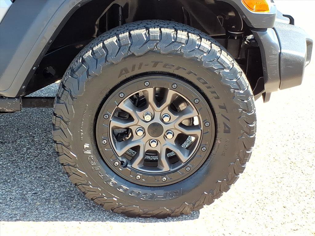 Used 2020 Jeep Wrangler Unlimited Sport image 11