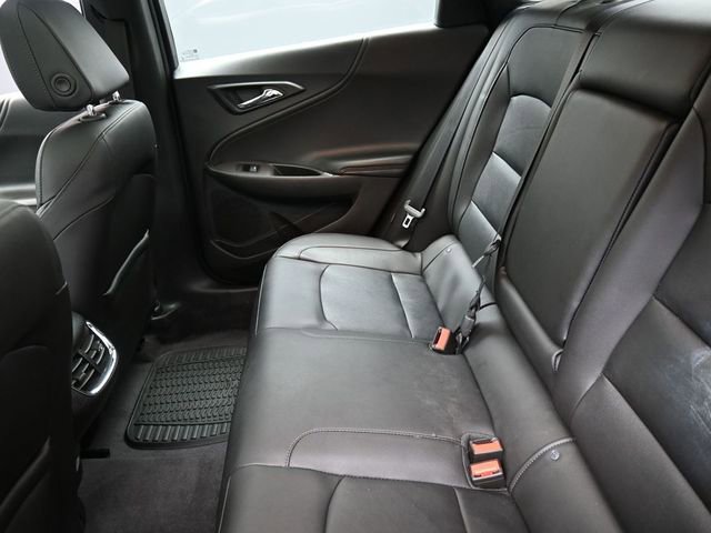 Used 2018 Chevrolet Malibu LT w/ Leather Package image 22