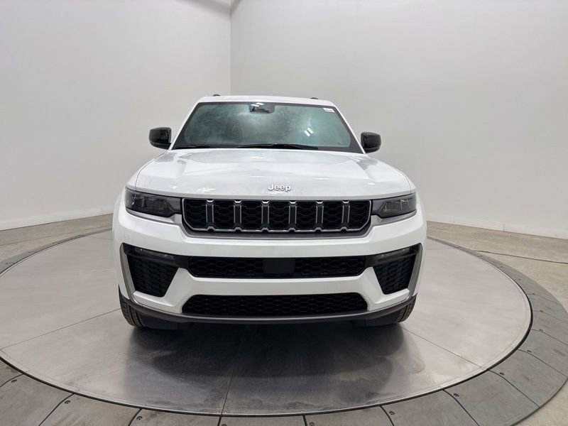 New 2026 Jeep Grand Cherokee Limited AWD/4WD image 2