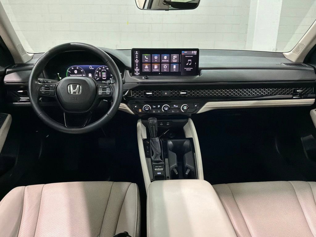 Used 2023 Honda Accord EX-L image 6