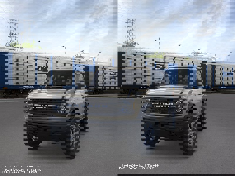 New 2026 Ford Bronco Big Bend image 2