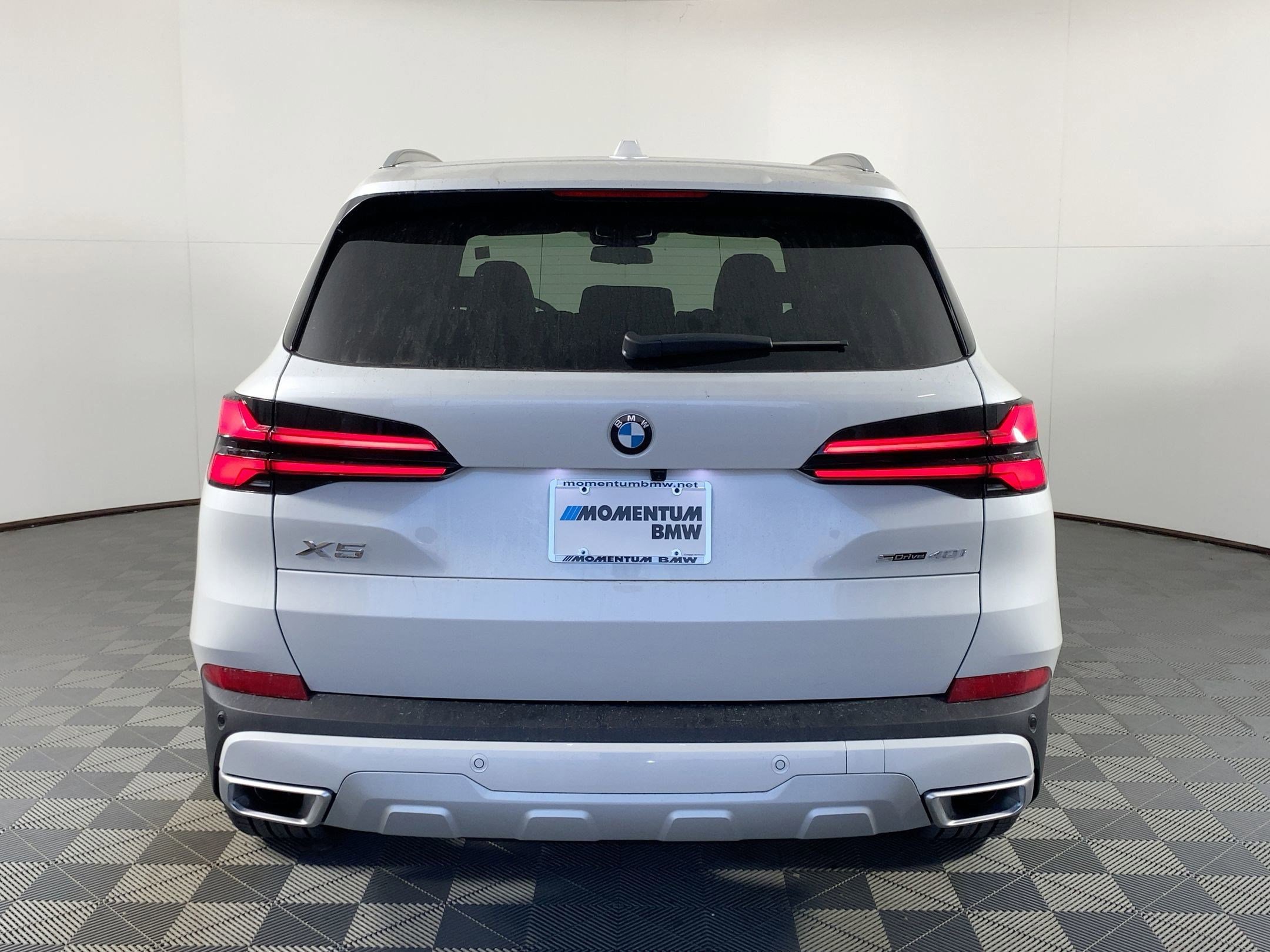 Used 2026 BMW X5 sDrive40i w/ Premium Package RWD image 8