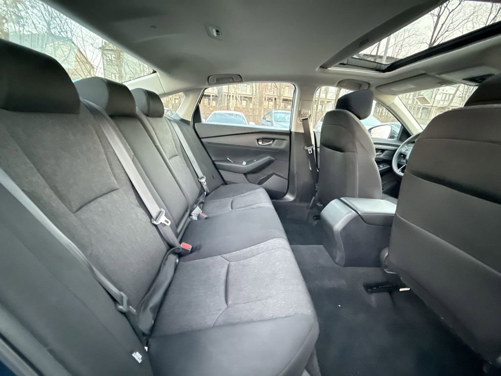Used 2024 Honda Accord EX image 24