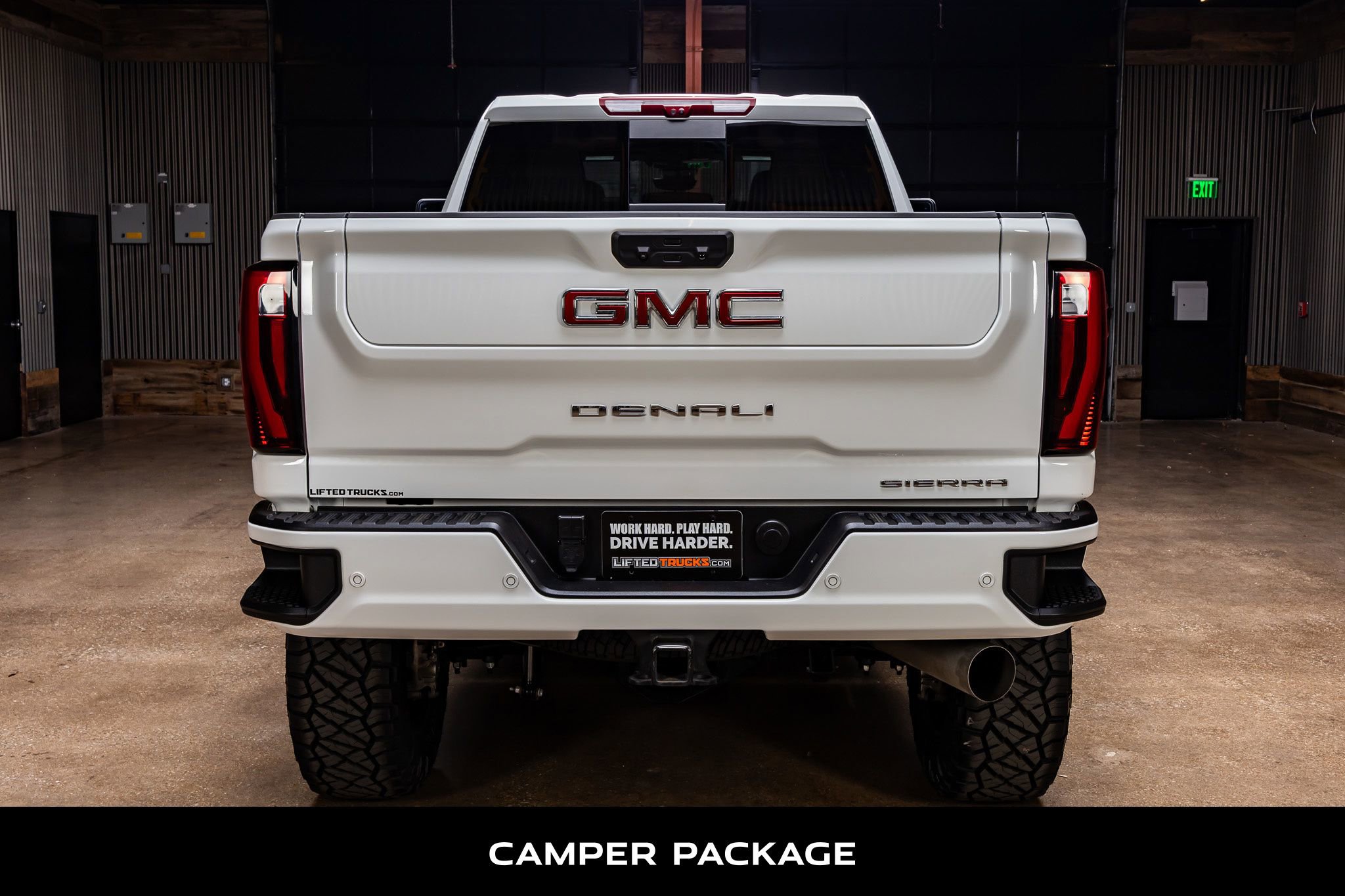 Used 2025 GMC Sierra 2500 Denali w/ Denali Reserve Package image 8