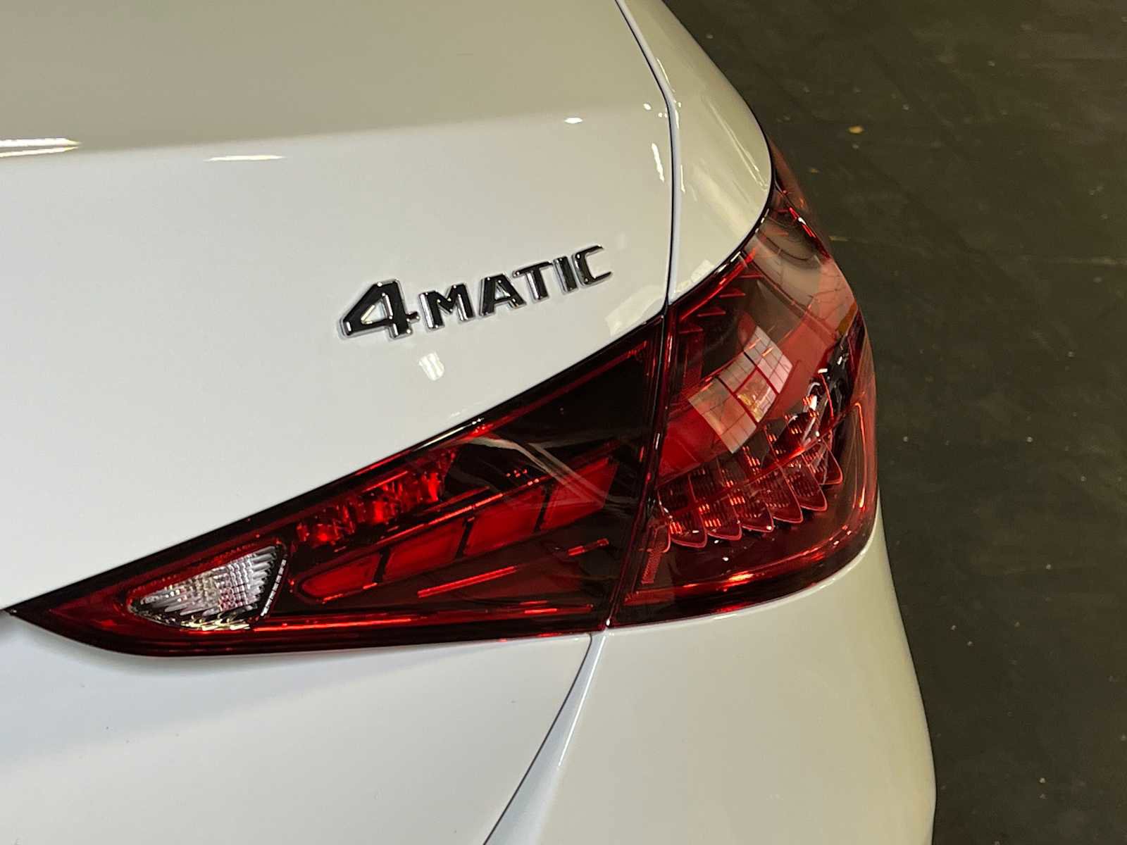 Used 2025 Mercedes-Benz C 300 4MATIC Sedan image 14