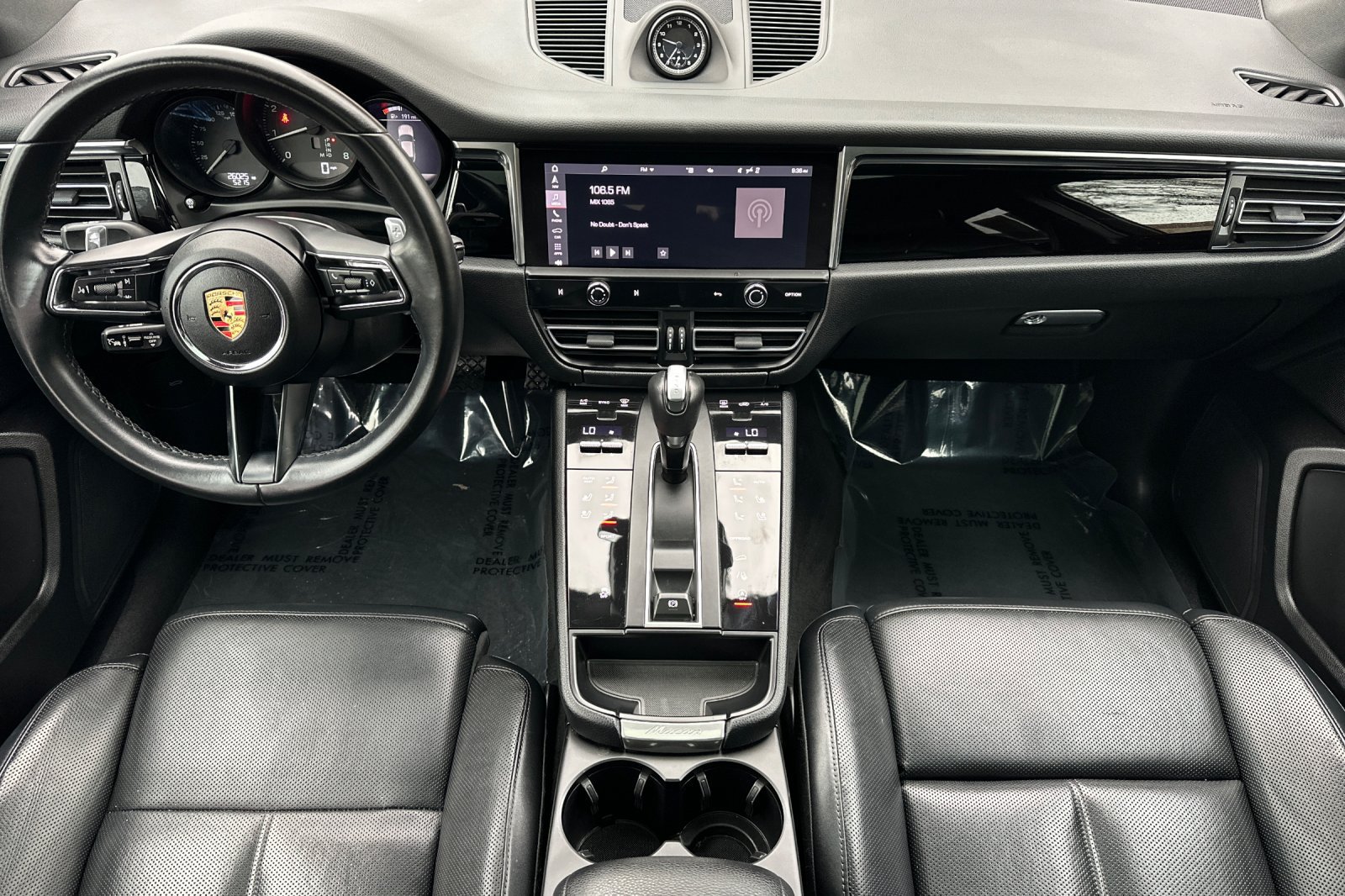 Used 2024 Porsche Macan AWD/4WD image 12