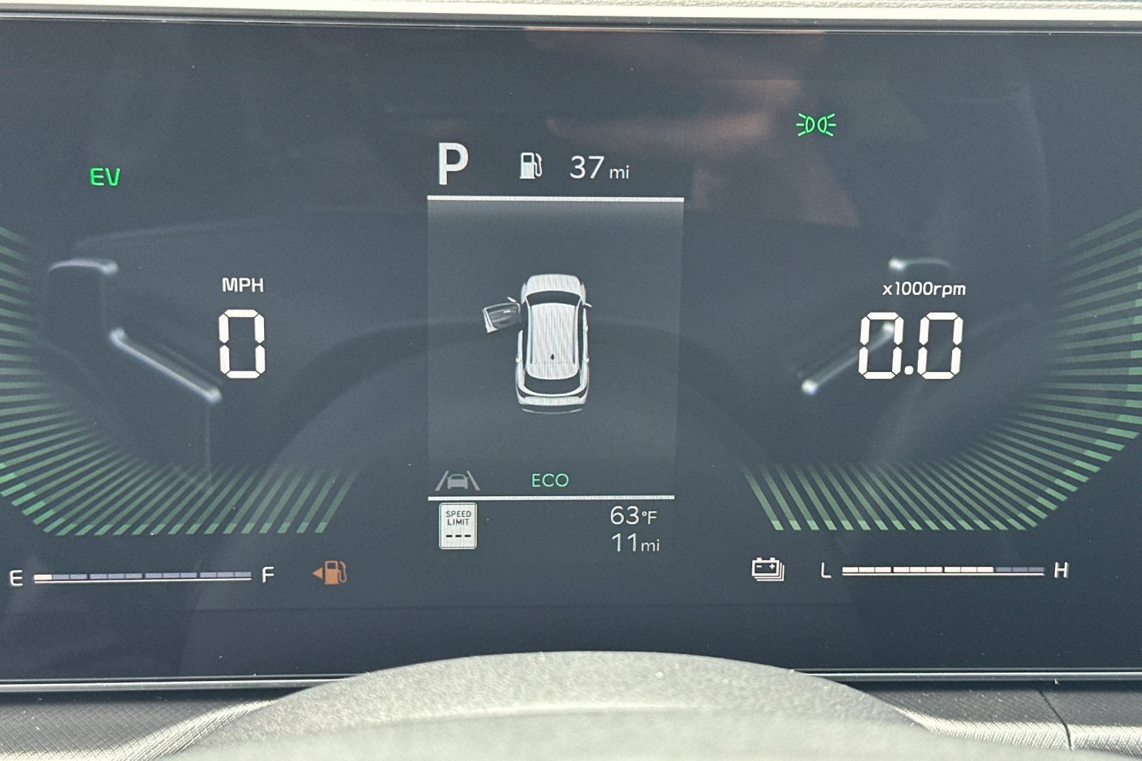 New 2026 Kia Sportage LX FWD image 24