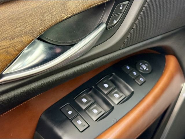 Used 2017 Cadillac Escalade Premium Luxury AWD/4WD image 18