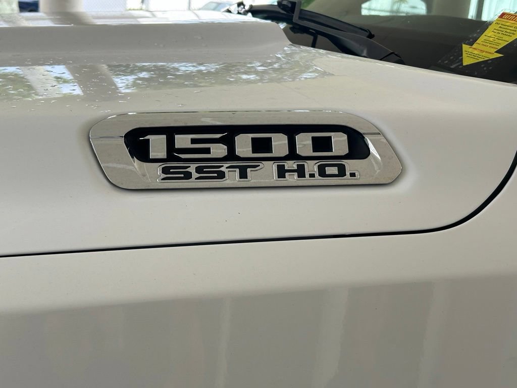 Used 2025 RAM 1500 Limited w/ Bed Utility Group AWD/4WD image 16