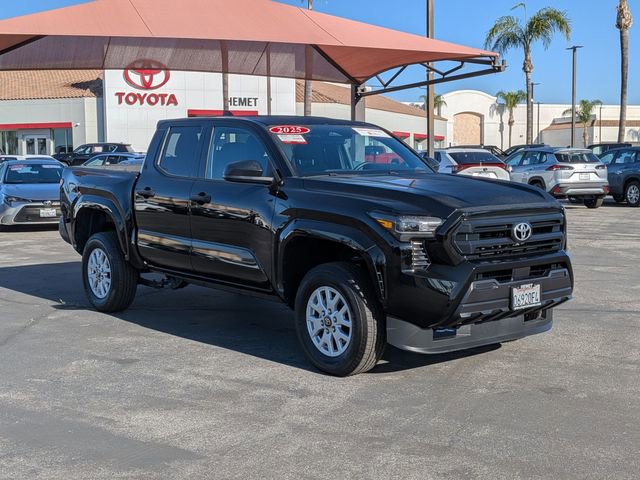 Used 2025 Toyota Tacoma SR RWD image 3