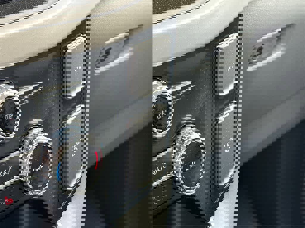 New 2023 Ford F150 Lightning Pro image 28