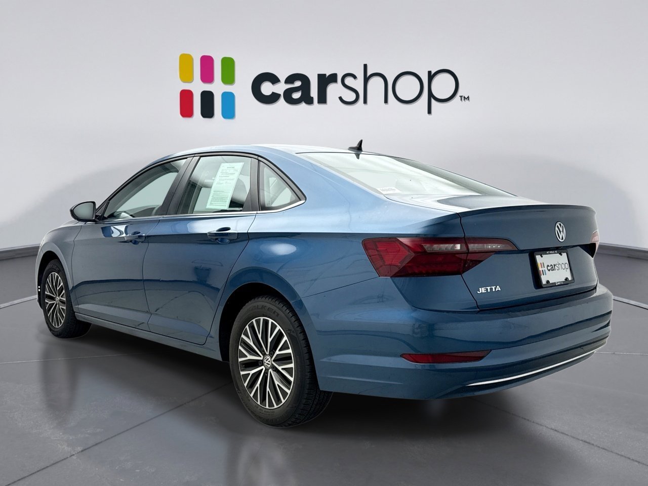 Used 2021 Volkswagen Jetta SE w/ SE Cold Weather Package FWD image 3