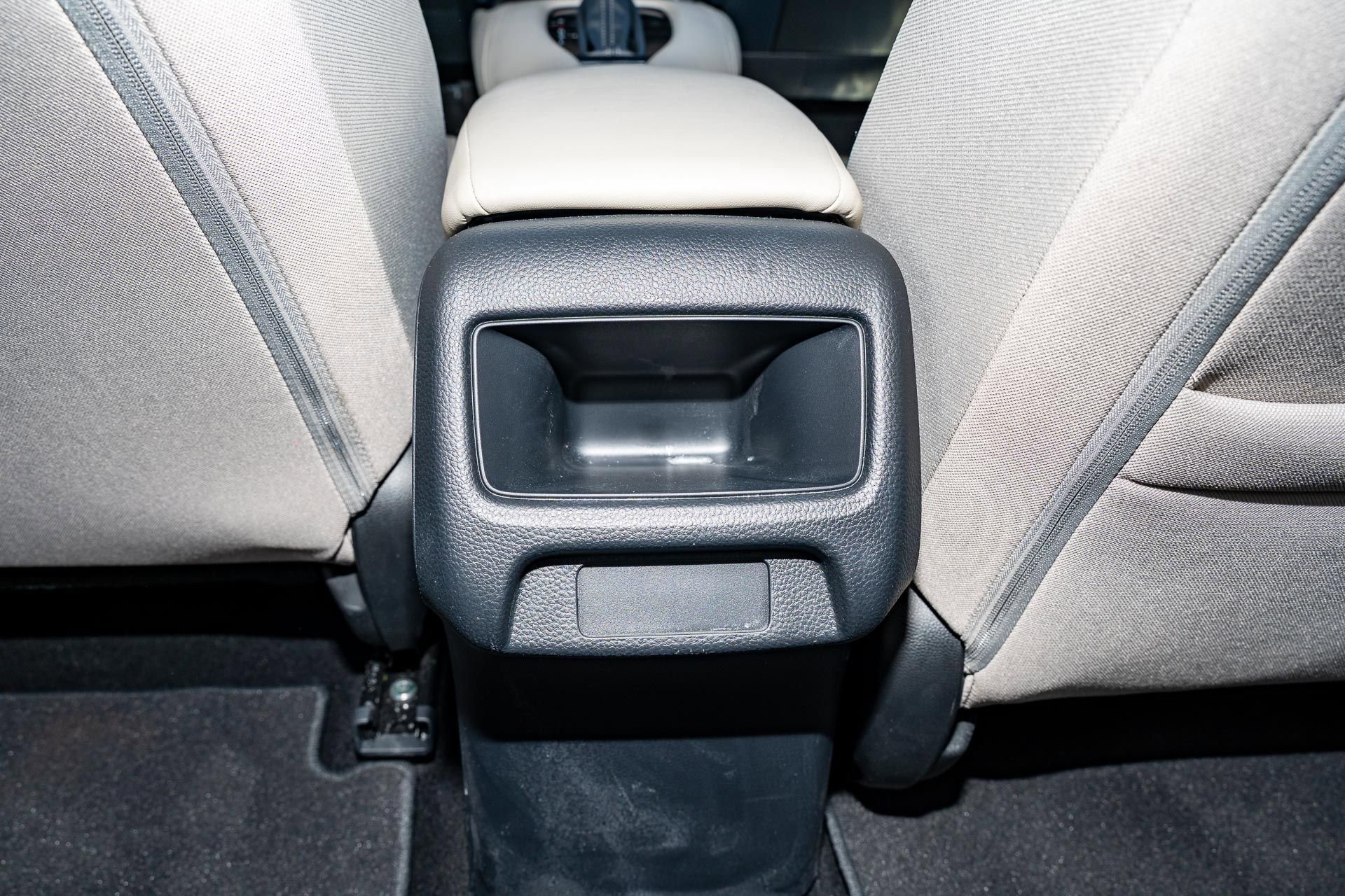 Used 2023 Honda HR-V LX image 18