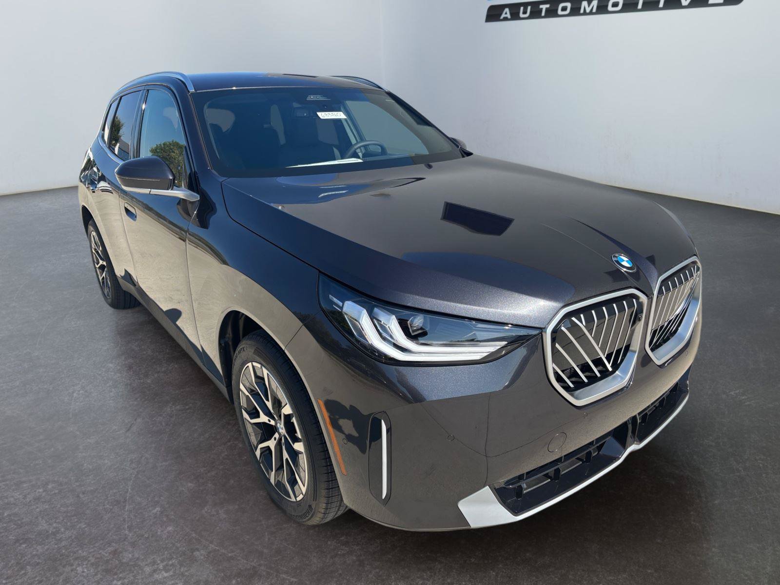 Used 2026 BMW X3 xDrive30i w/ Premium Package AWD/4WD image 11