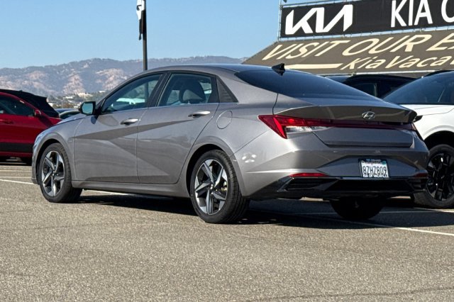 Used 2021 Hyundai Elantra Limited FWD image 8