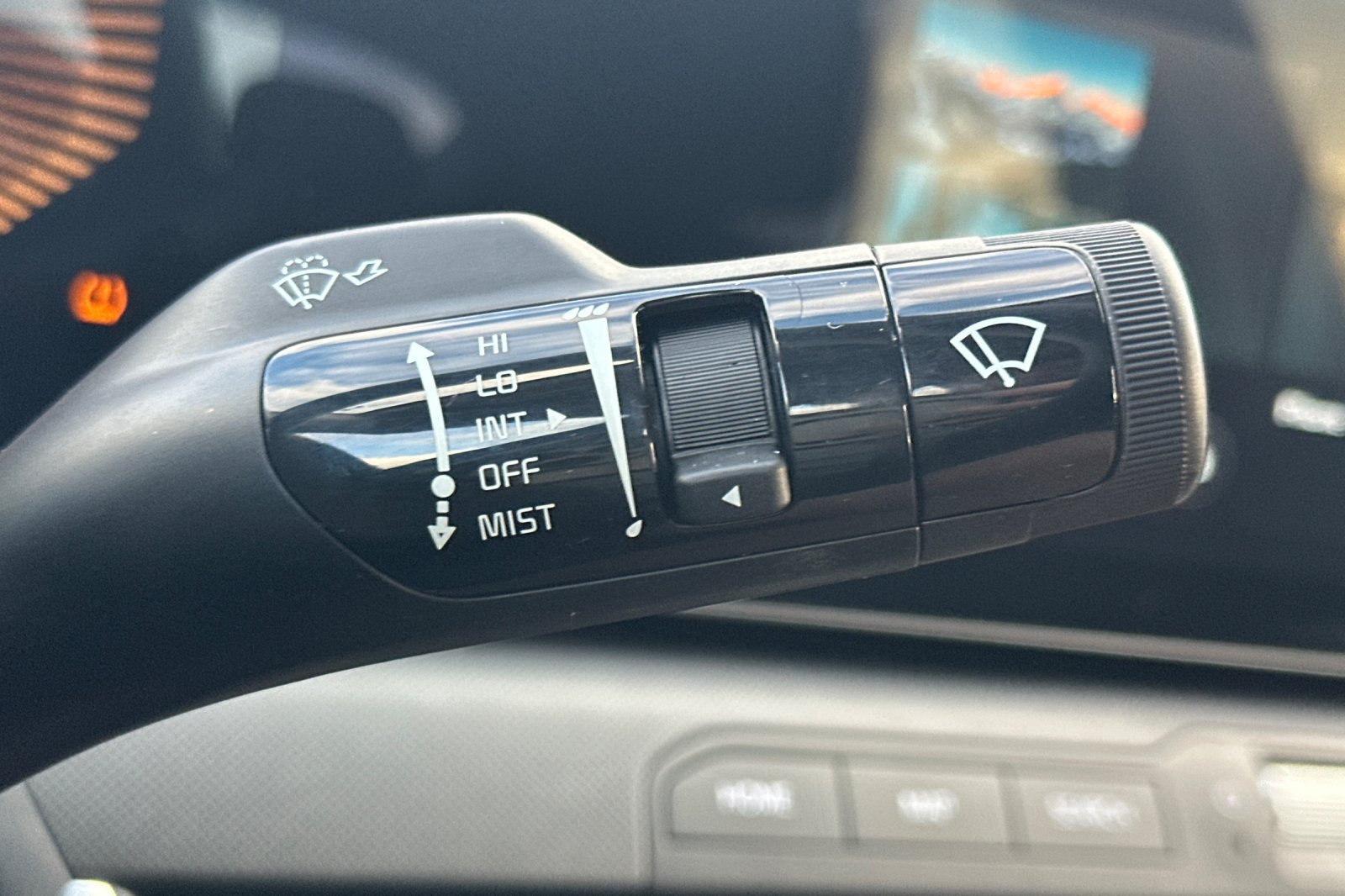 Used 2025 Kia K4 FWD image 36