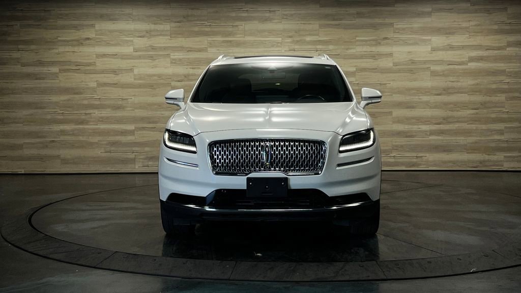Used 2023 Lincoln Nautilus Reserve w/ Equipment Group 201A AWD/4WD image 3