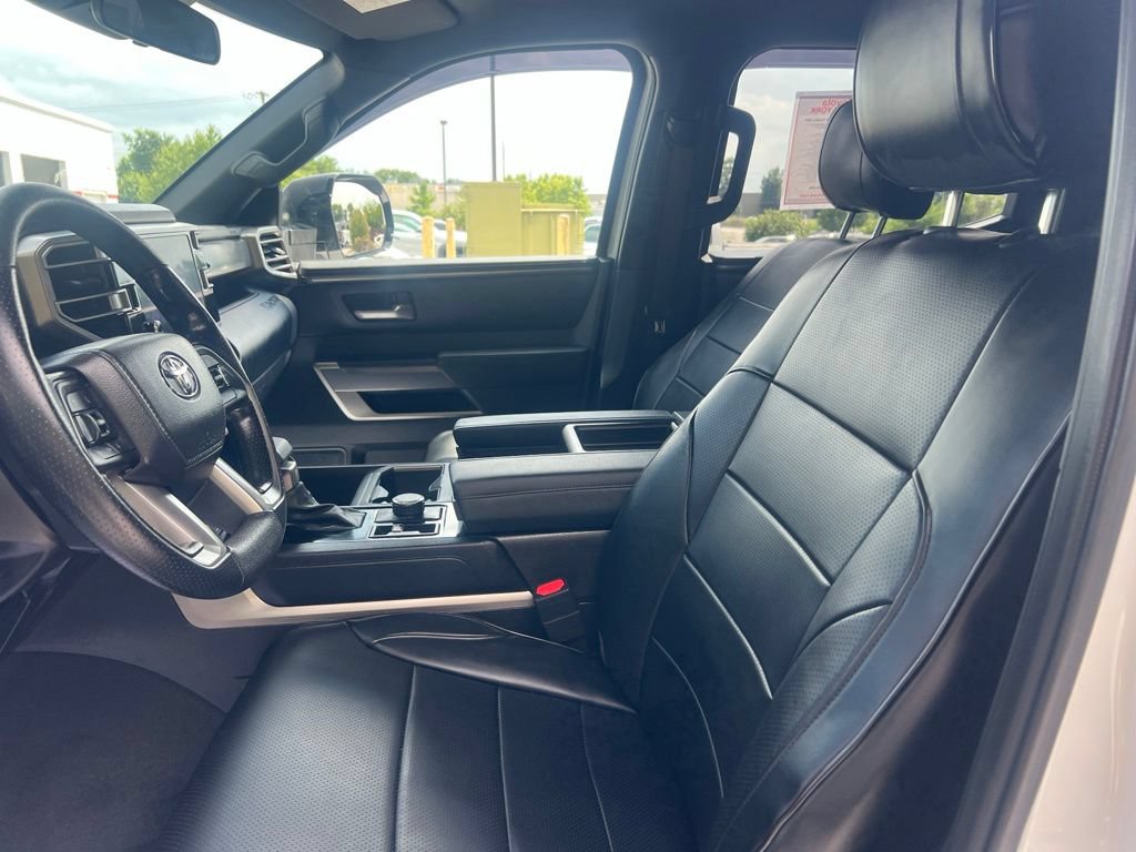Used 2026 Toyota Tundra SR5 w/ SR5 Convenience Package AWD/4WD image 8
