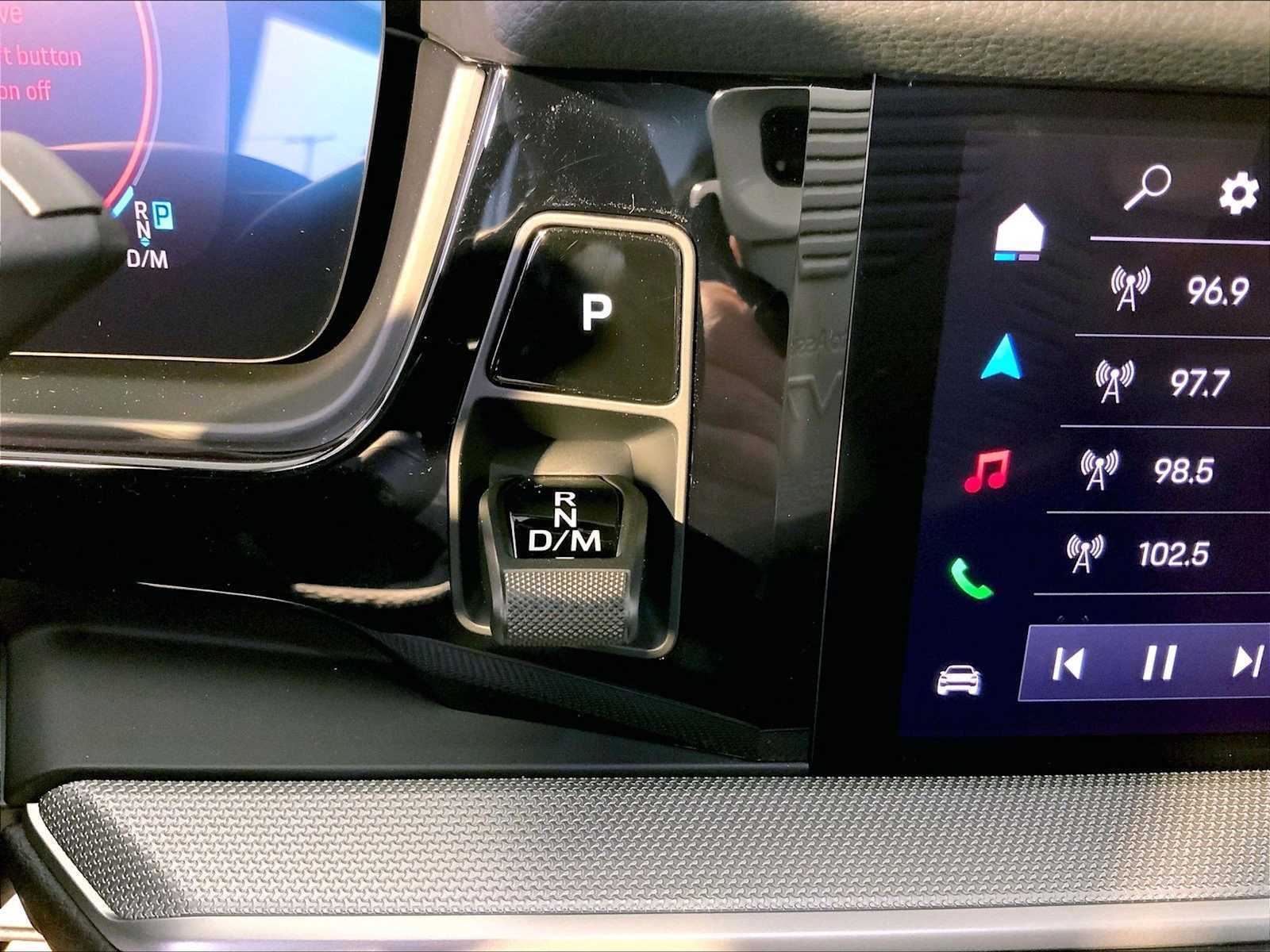 New 2026 Porsche Cayenne image 17